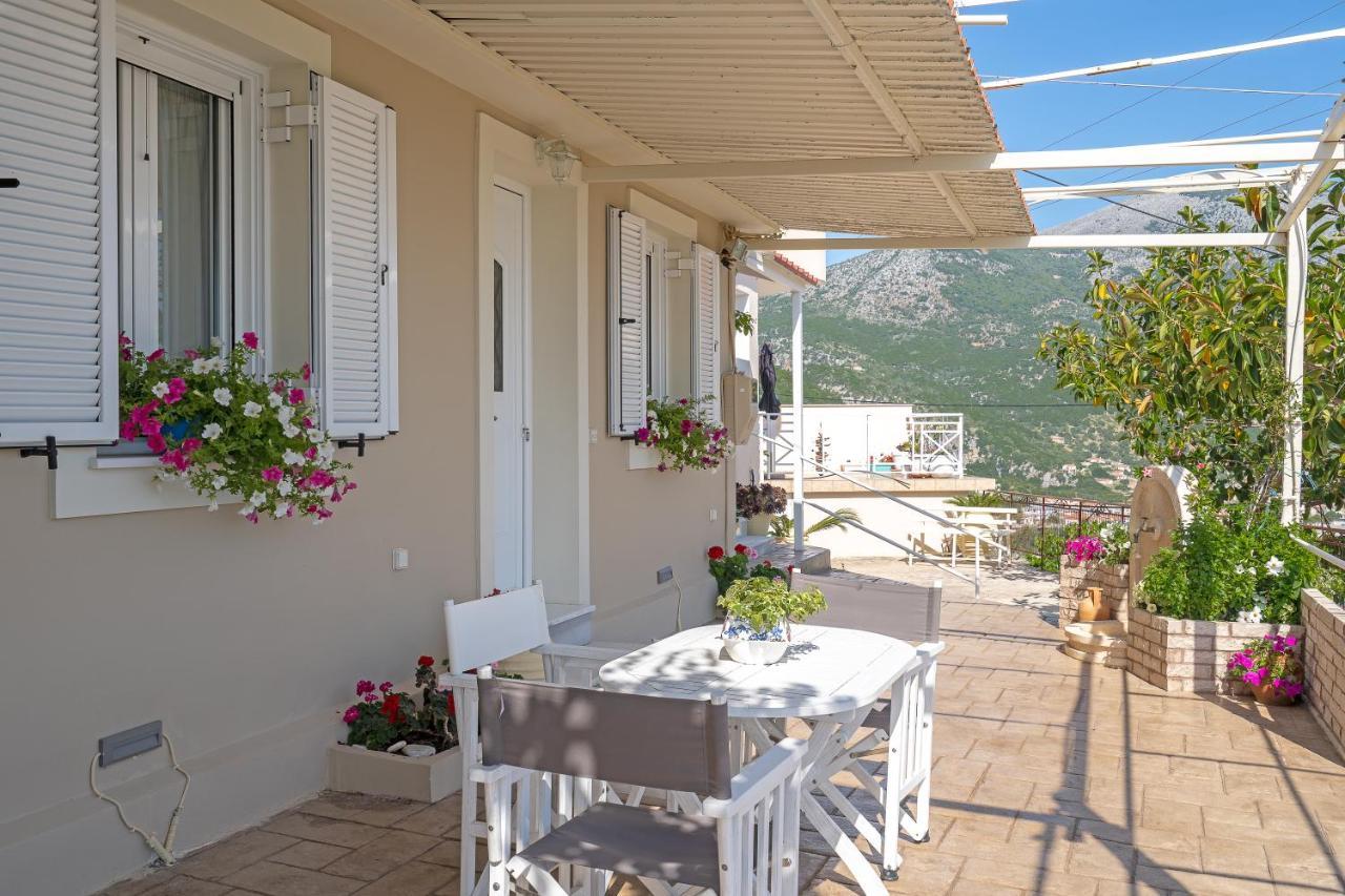 Marios Villas Poros  Exterior photo